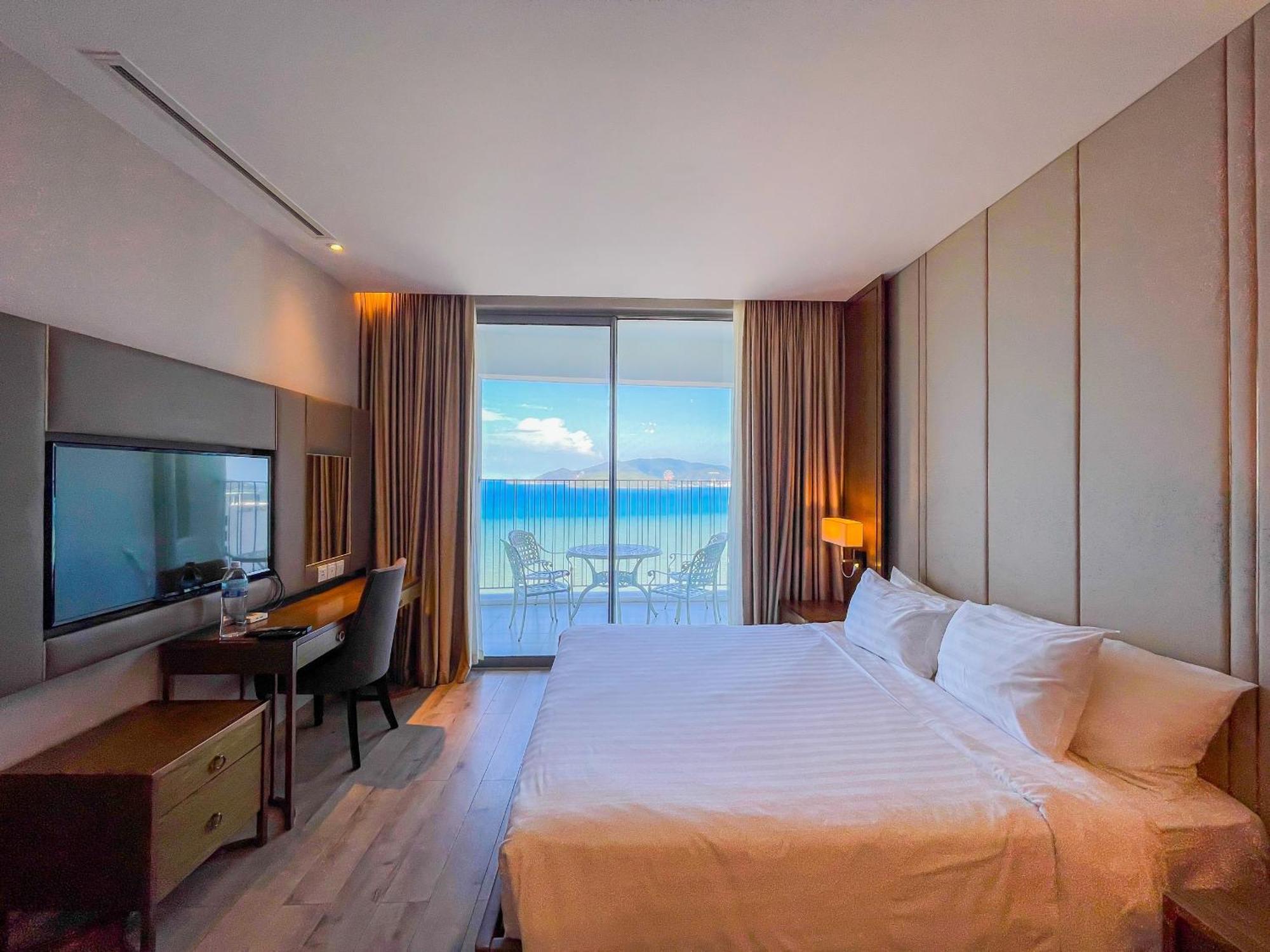 Luxury Seaview Panorama Nha Trang By Luna Exterior foto